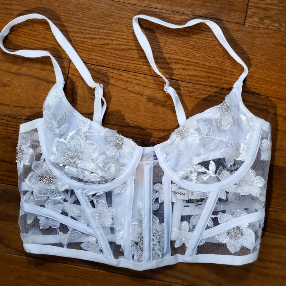 NWOT Amalie Embroidered Bustier, Small